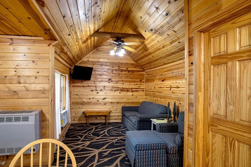 Big River Escape Riverside Cabins Buffalo City Exterior photo